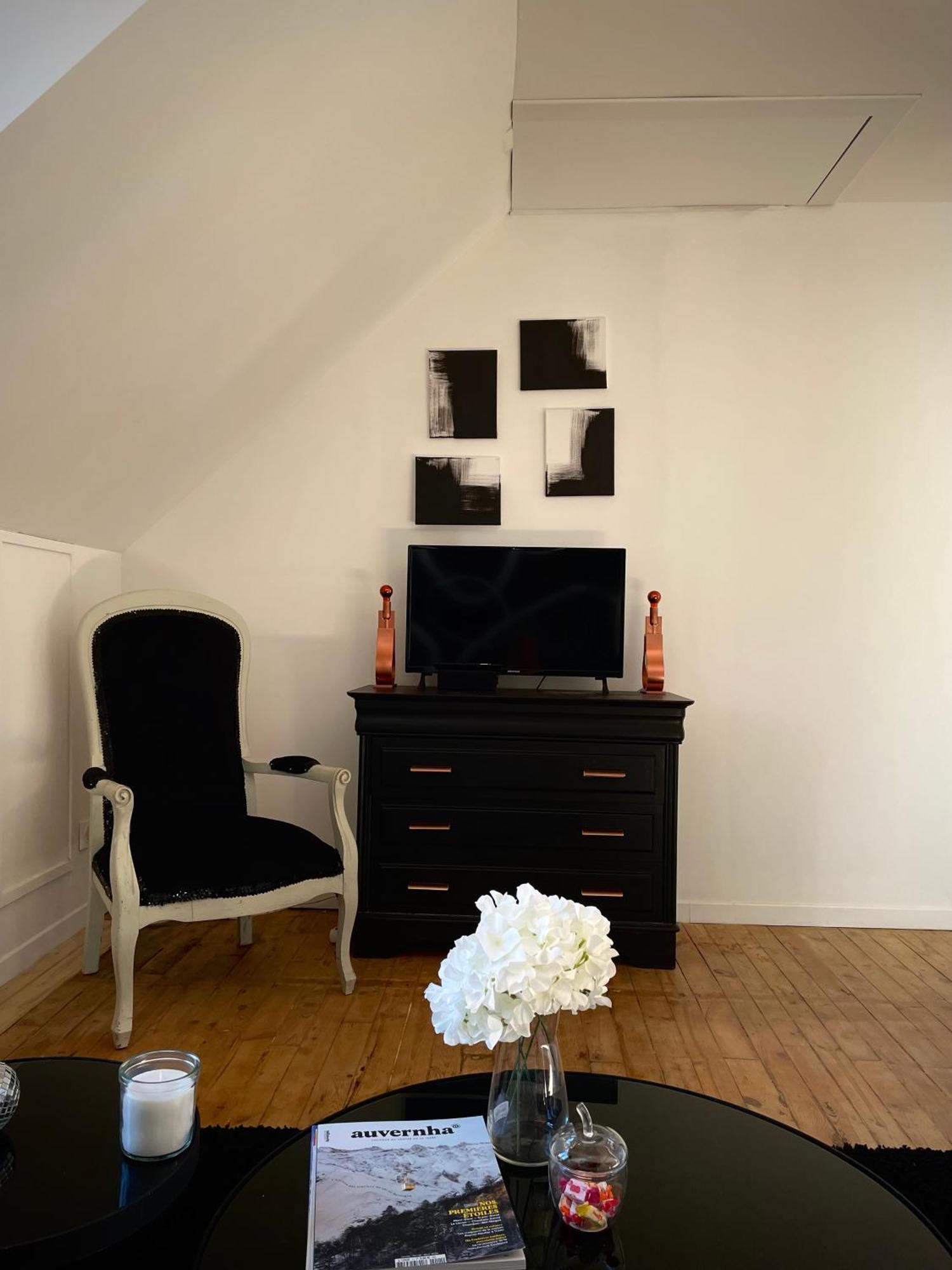 Maison Yuki - Appartement Chic - Netflix Et Parking Gratuit Le Mont-Dore Bagian luar foto
